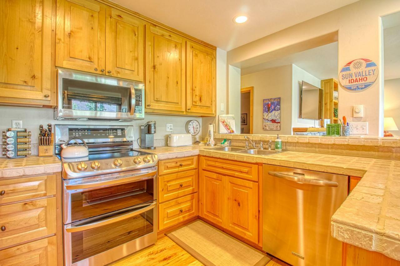 Bluff 4018 Apartment Sun Valley Luaran gambar